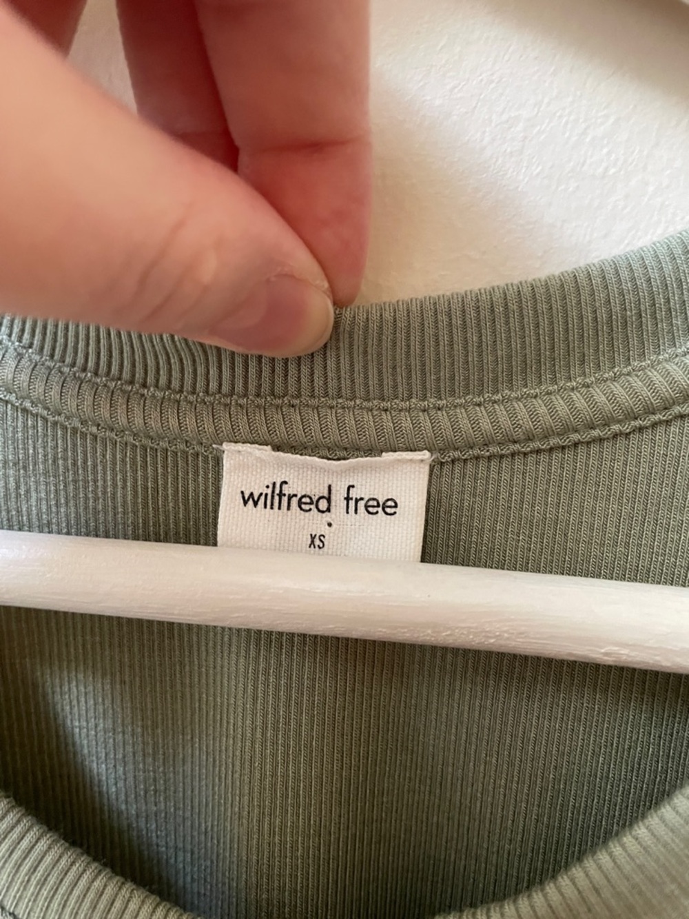 Aritzia Wilfred Free Modal Ribbed Tank Top - Picture 2 of 4